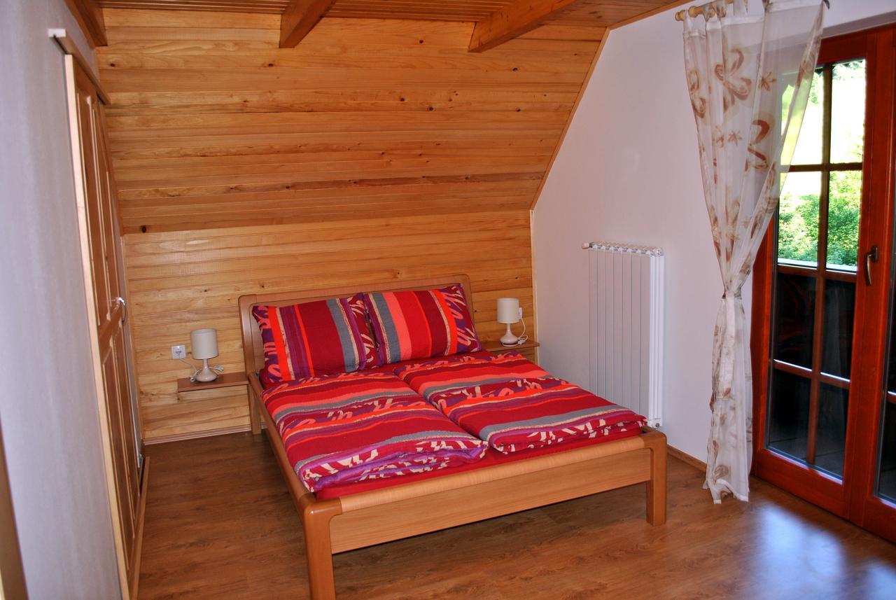 Apartmaji Brloznica Pod Veliko Planino Luče Kamer foto